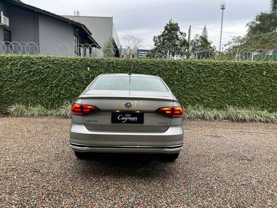 VOLKSWAGEN-VIRTUS-1.0 200 TSI HIGHLINE AUTOMÁTICO VOLKSWAGEN-VIRTUS-2021