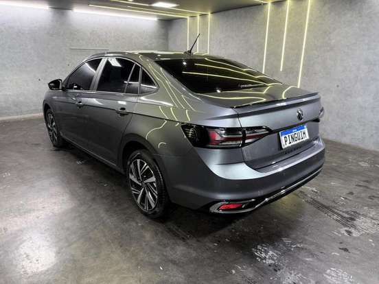 VOLKSWAGEN-VIRTUS-1.0 200 TSI HIGHLINE AUTOMÁTICO VOLKSWAGEN-VIRTUS-2025