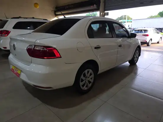 VOLKSWAGEN-VOYAGE-2022