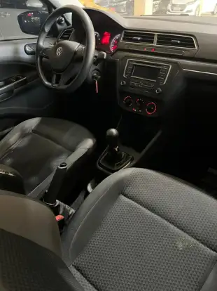 VOLKSWAGEN-VOYAGE-2022