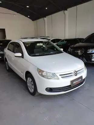 VOLKSWAGEN-VOYAGE-1.0 MI 8V FLEX 4P MANUAL VOLKSWAGEN-VOYAGE-2012