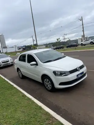 VOLKSWAGEN-VOYAGE-2015