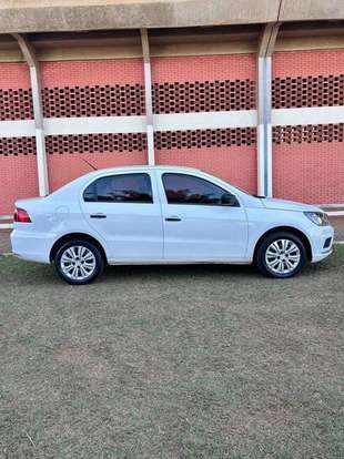 VOLKSWAGEN-VOYAGE-2022