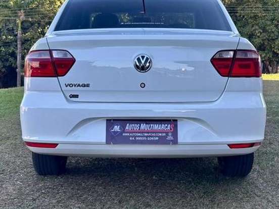 VOLKSWAGEN-VOYAGE-1.0 12V MPI TOTALFLEX 4P MANUAL VOLKSWAGEN-VOYAGE-2022