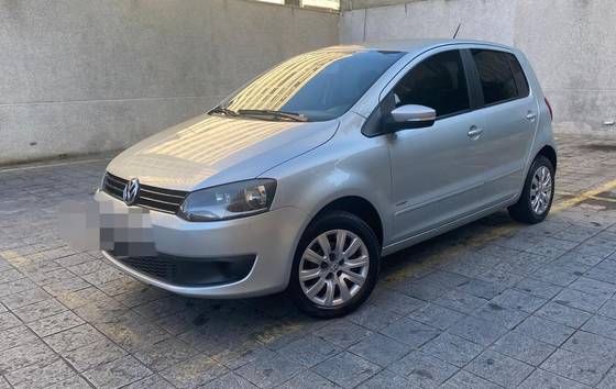 VOLKSWAGEN FOX 1.6 MI 8V FLEX 4P MANUAL