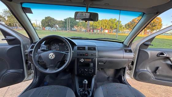VOLKSWAGEN GOL 1.0 MI SPORT 16V GASOLINA 4P MANUAL G.III