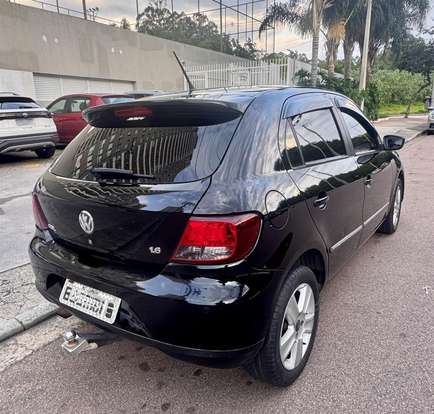 VOLKSWAGEN-GOL-2009