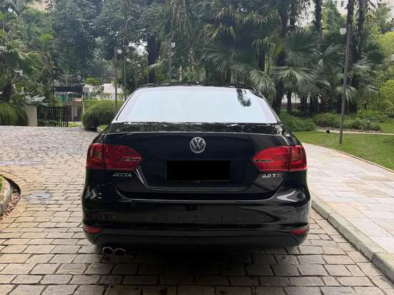 VOLKSWAGEN-JETTA-2.0 TSI HIGHLINE 211CV GASOLINA 4P TIPTRONIC VOLKSWAGEN-JETTA-2013