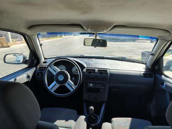 VOLKSWAGEN-PARATI-2002