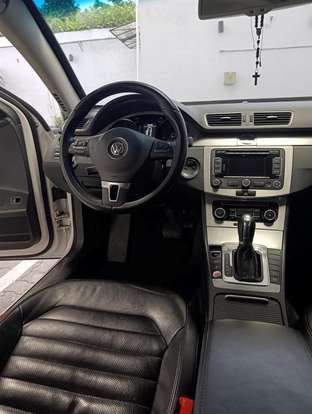 VOLKSWAGEN-PASSAT-2.0 TSI HIGLHINE VARIANT GASOLINA 4P AUTOMATIZADO VOLKSWAGEN-PASSAT-2011
