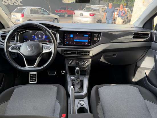VOLKSWAGEN-POLO-2024