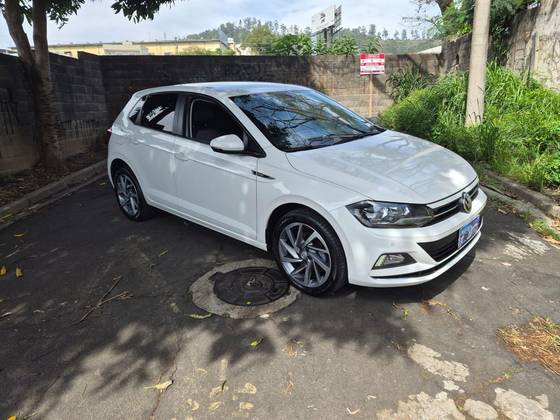 VOLKSWAGEN POLO 1.0 200 TSI HIGHLINE AUTOMÁTICO