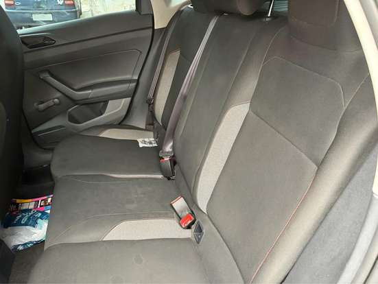 VOLKSWAGEN-POLO-2024