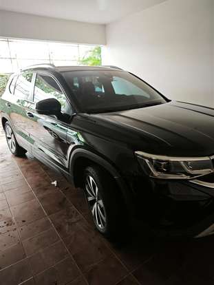 VOLKSWAGEN-TAOS-2023