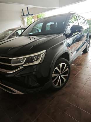 VOLKSWAGEN-TAOS-2023