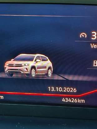 VOLKSWAGEN-TAOS-2023
