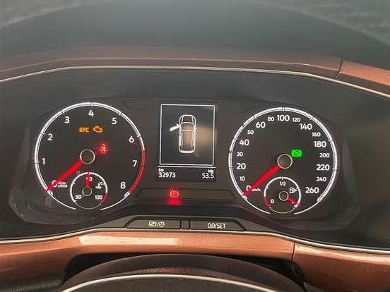 VOLKSWAGEN-T-CROSS-1.0 200 TSI TOTAL FLEX COMFORTLINE AUTOMÁTICO VOLKSWAGEN-T-CROSS-2019