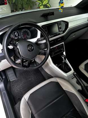 VOLKSWAGEN-T-CROSS-1.4 250 TSI TOTAL FLEX HIGHLINE AUTOMÁTICO VOLKSWAGEN-T-CROSS-2019