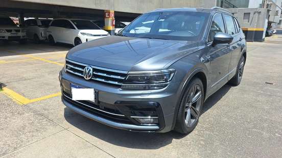 VOLKSWAGEN-TIGUAN-2020