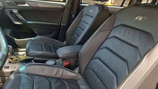 VOLKSWAGEN-TIGUAN-2020