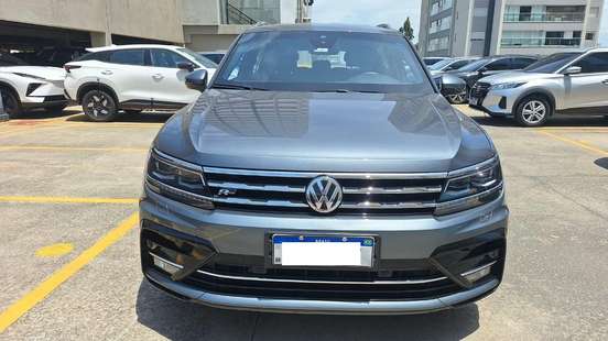 VOLKSWAGEN-TIGUAN-2020