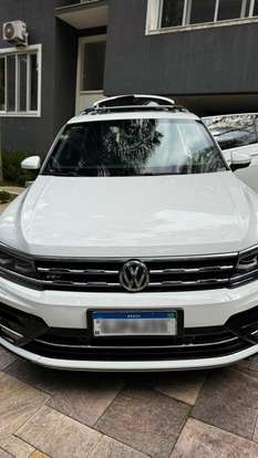 VOLKSWAGEN-TIGUAN-2021