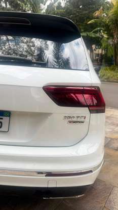 VOLKSWAGEN-TIGUAN-2021