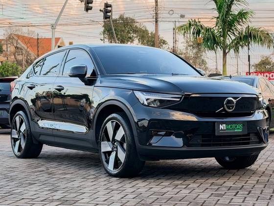 VOLVO C40 P8 RECHARGE TWIN ELECTRIC ULTIMATE AWD