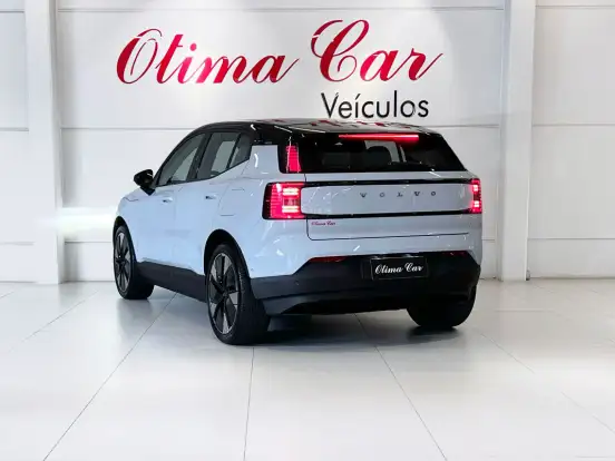 VOLVO-EX30-69 KW ELÉTRICO PERFORMANCE ULTRA VOLVO-EX30-2025