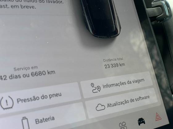 VOLVO EX30 69 KW ELÉTRICO PLUS