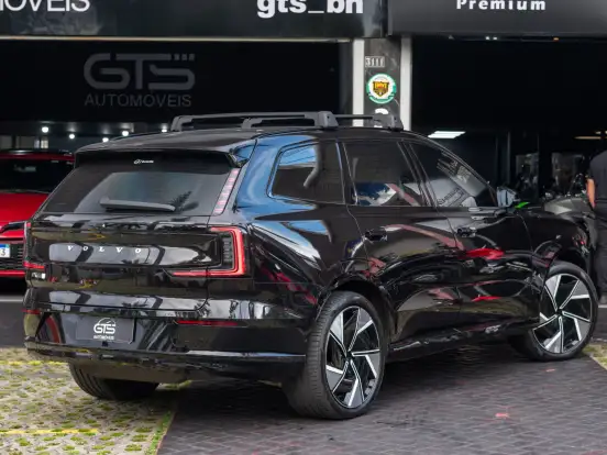 VOLVO-EX90-P8 RECHARGE TWIN ELECTRIC PERFORMANCE ULTRA AWD VOLVO-EX90-2025