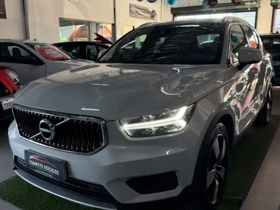 VOLVO-XC40-2.0 T4 GASOLINA MOMENTUM GEARTRONIC VOLVO-XC40-2019