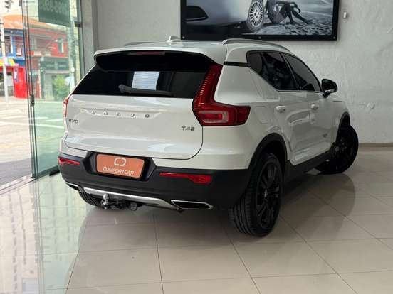 VOLVO-XC40-2.0 T4 GASOLINA INSCRIPTION GEARTRONIC VOLVO-XC40-2020