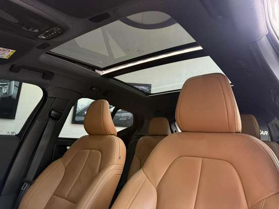 VOLVO-XC40-2.0 T4 GASOLINA INSCRIPTION GEARTRONIC VOLVO-XC40-2020