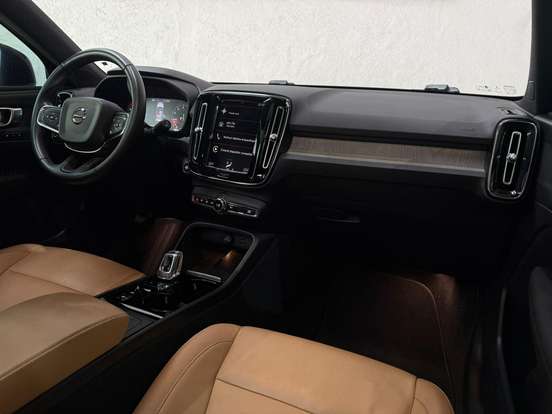 VOLVO-XC40-2.0 T4 GASOLINA INSCRIPTION GEARTRONIC VOLVO-XC40-2020