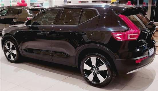 VOLVO-XC40-2.0 T4 GASOLINA MOMENTUM GEARTRONIC VOLVO-XC40-2019