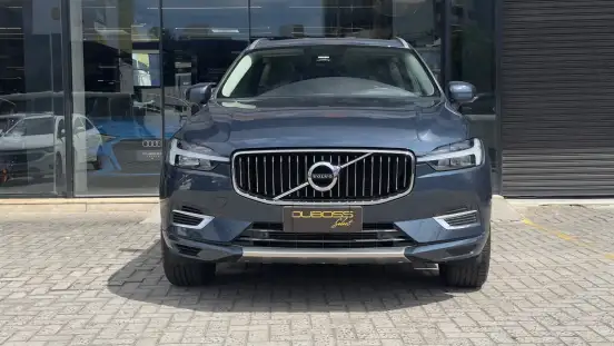 VOLVO-XC60-2021