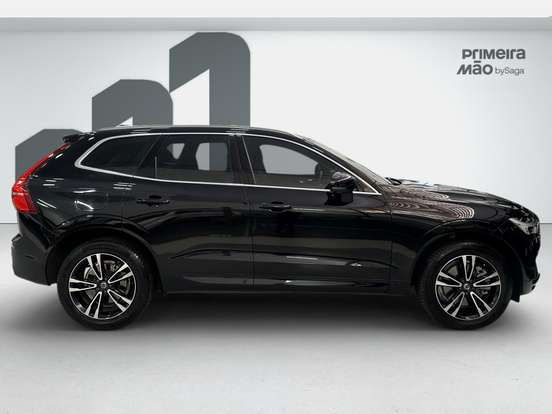 VOLVO-XC60-2019