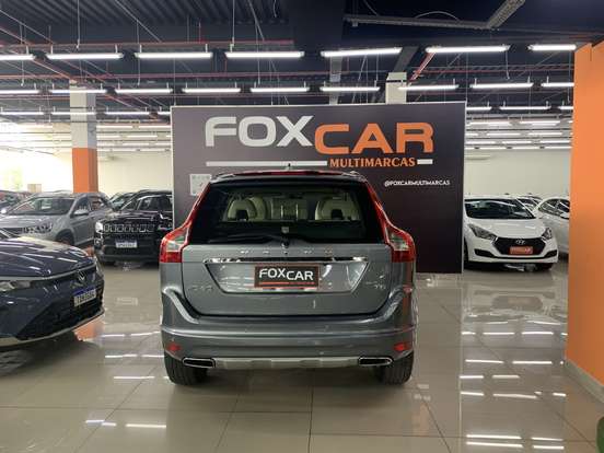 VOLVO-XC60-2.0 T5 MOMENTUM GASOLINA 4P AUTOMÁTICO VOLVO-XC60-2017