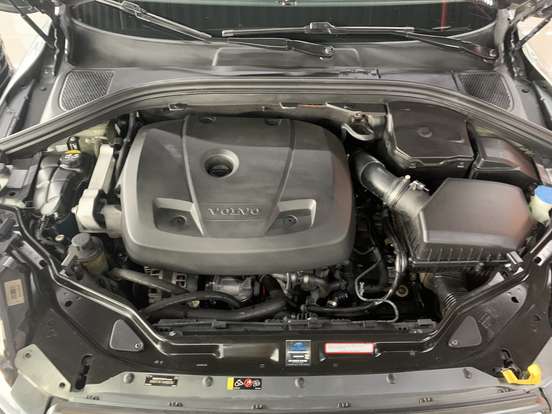 VOLVO-XC60-2.0 T5 MOMENTUM GASOLINA 4P AUTOMÁTICO VOLVO-XC60-2017