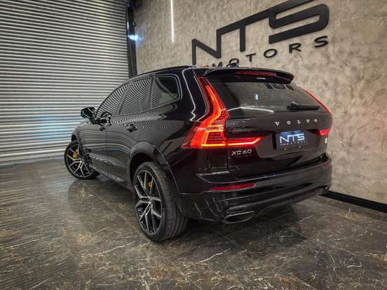 VOLVO-XC60-2.0 T8 HYBRID POLESTAR ENGINEERED AWD GEARTRONIC VOLVO-XC60-2019