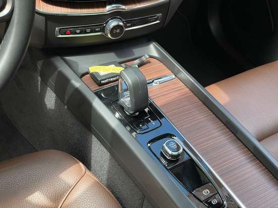 VOLVO-XC60-2.0 T8 RECHARGE PLUS AWD GEARTRONIC VOLVO-XC60-2023