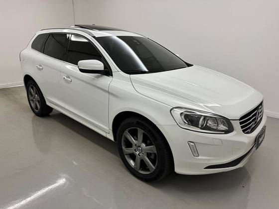 VOLVO XC60 3.0 T6 TOP AWD TURBO GASOLINA 4P AUTOMÁTICO