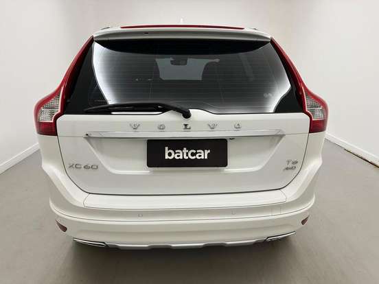 VOLVO-XC60-3.0 T6 TOP AWD TURBO GASOLINA 4P AUTOMÁTICO VOLVO-XC60-2014