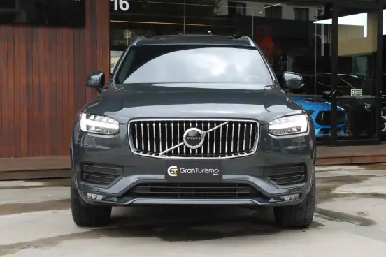 VOLVO-XC90-2019