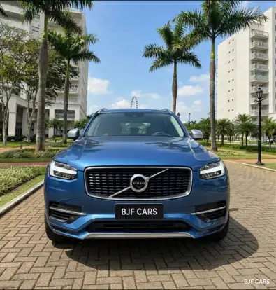 VOLVO-XC90-2019