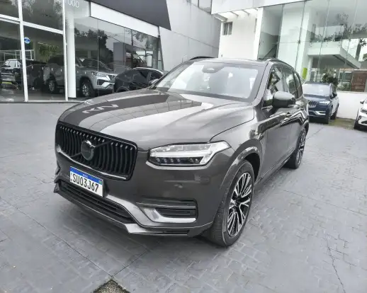 VOLVO-XC90-2023