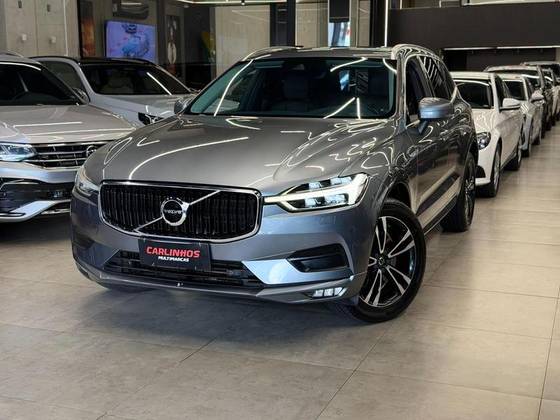 VOLVO XC90 2.0 D5 DIESEL MOMENTUM AWD GEARTRONIC