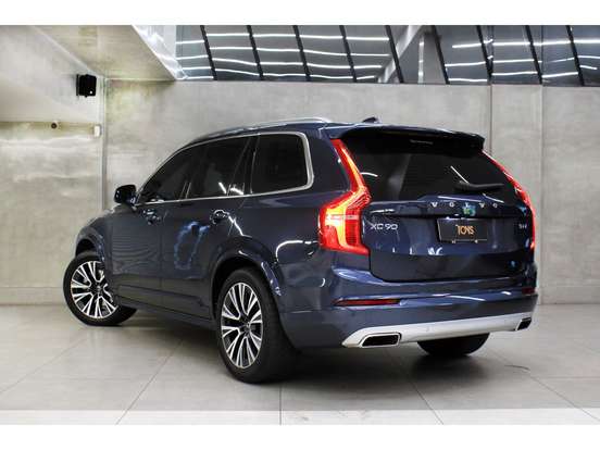 VOLVO-XC90-2.0 T6 GASOLINA MOMENTUM AWD GEARTRONIC VOLVO-XC90-2019