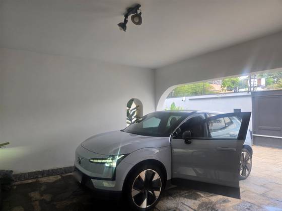 VOLVO EX30 69 KW ELÉTRICO ULTRA